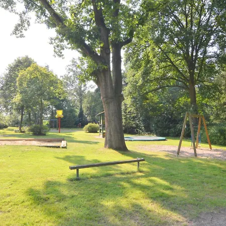Comfortable With A Garden Holiday home *