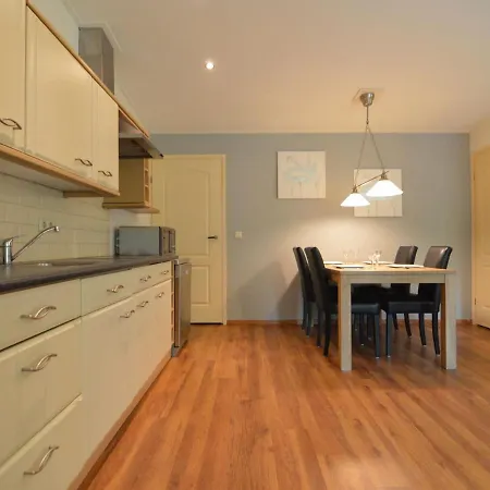 Comfortable With A Garden Holiday home *