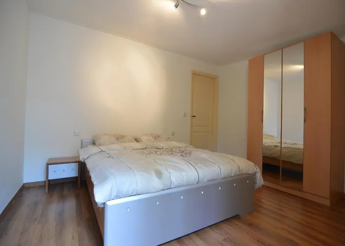 度假居 In Near Forest *